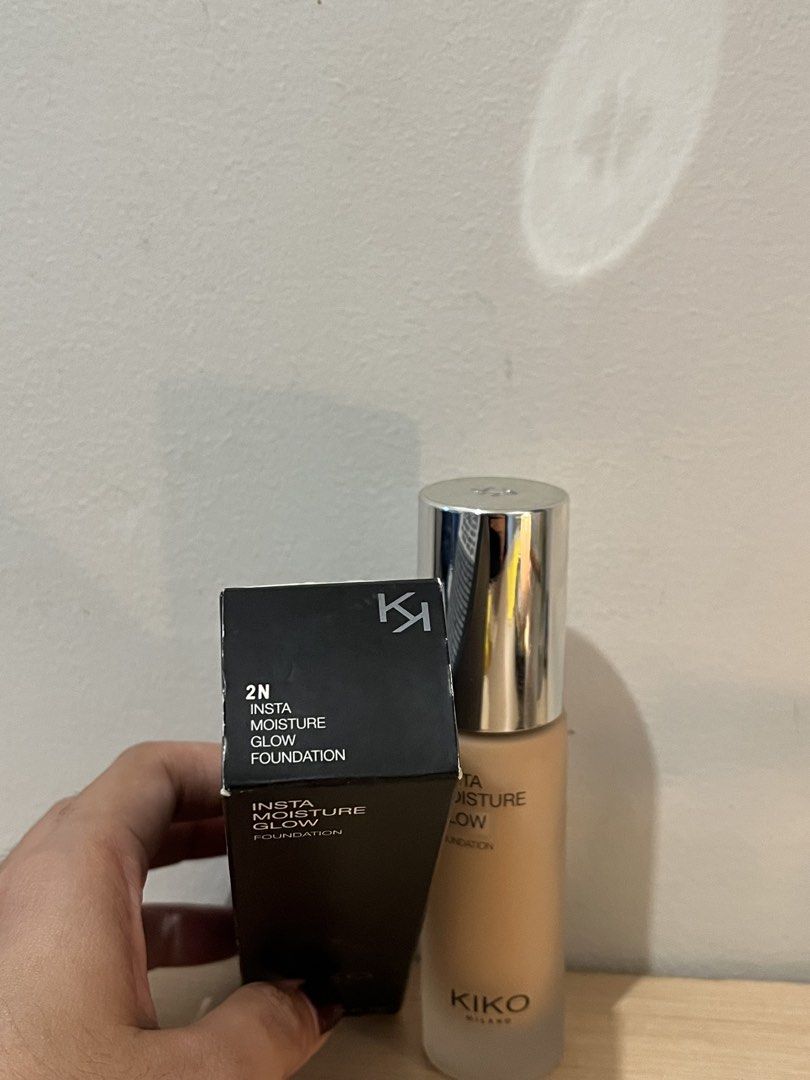 Kiko Milano Insta Moisture Glow Foundation (Category: Makeup) located in Makati City. Submitted by mingiji (Listing ID 1441205873, Image 2). Description: Kiko Milano Insta Moisture Glow Foundation Shade: 2N Brand new & Authentic Pick up only.
