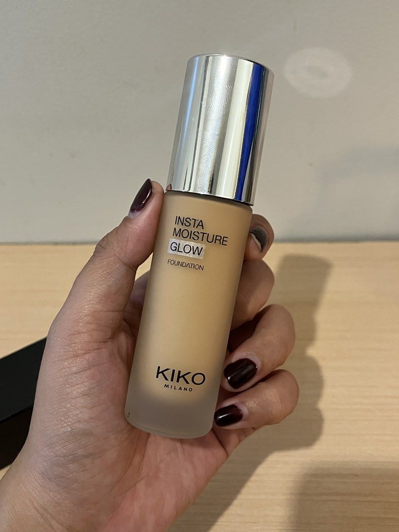 Kiko Milano Insta Moisture Glow Foundation (Category: Makeup) located in Makati City. Submitted by mingiji (Listing ID 1441206898, Image 2). Description: Kiko Milano Insta Moisture Glow Foundation - Authentic and Brand new - Shade 4.5N.
