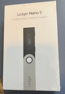 Ledger Nano S Cryptocurrency Hardware Wallet477717300082135040
