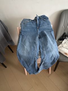 （分類：）位於 。 由 aphelio123 提交（商品編號 1441258304，圖片 1）。簡介： 。