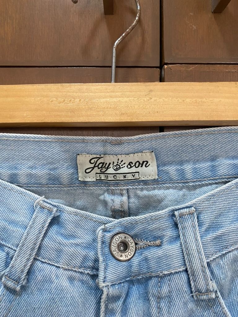 Light Wash Wide Leg Jeans (Category: Jeans) located in Quezon City. Submitted by fionacleansit (Listing ID 1441211802, Image 3). Description: - Style: Light wash wide leg jeans - Fit: Relaxed with a slight flare at the bottoms.