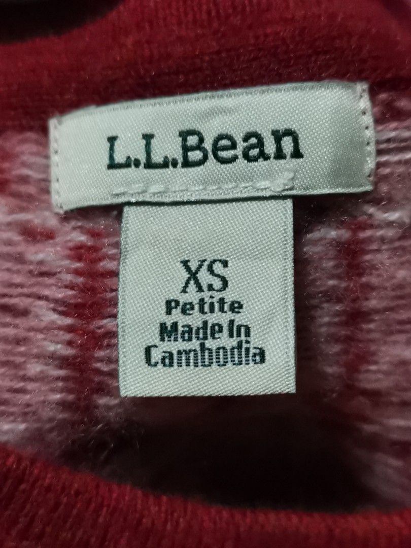 LL BEAN sweater 100 percent cashmere (Category: Longsleeves) located in San Pedro. Submitted by thriftersthrift (Listing ID 1441375908, Image 3). Description: Width(inches) :13 Length(inches) :20 Good condition Already wash Color rate : 10 /10 🌵ALL ITEMS ARE FROM UKAY BALE SO MANAGE YOUR EXPECTATION 🌵 ASK SELLER FOR MORE INFORMATION COLOR MAY CHANGE TRU LIGHTING.