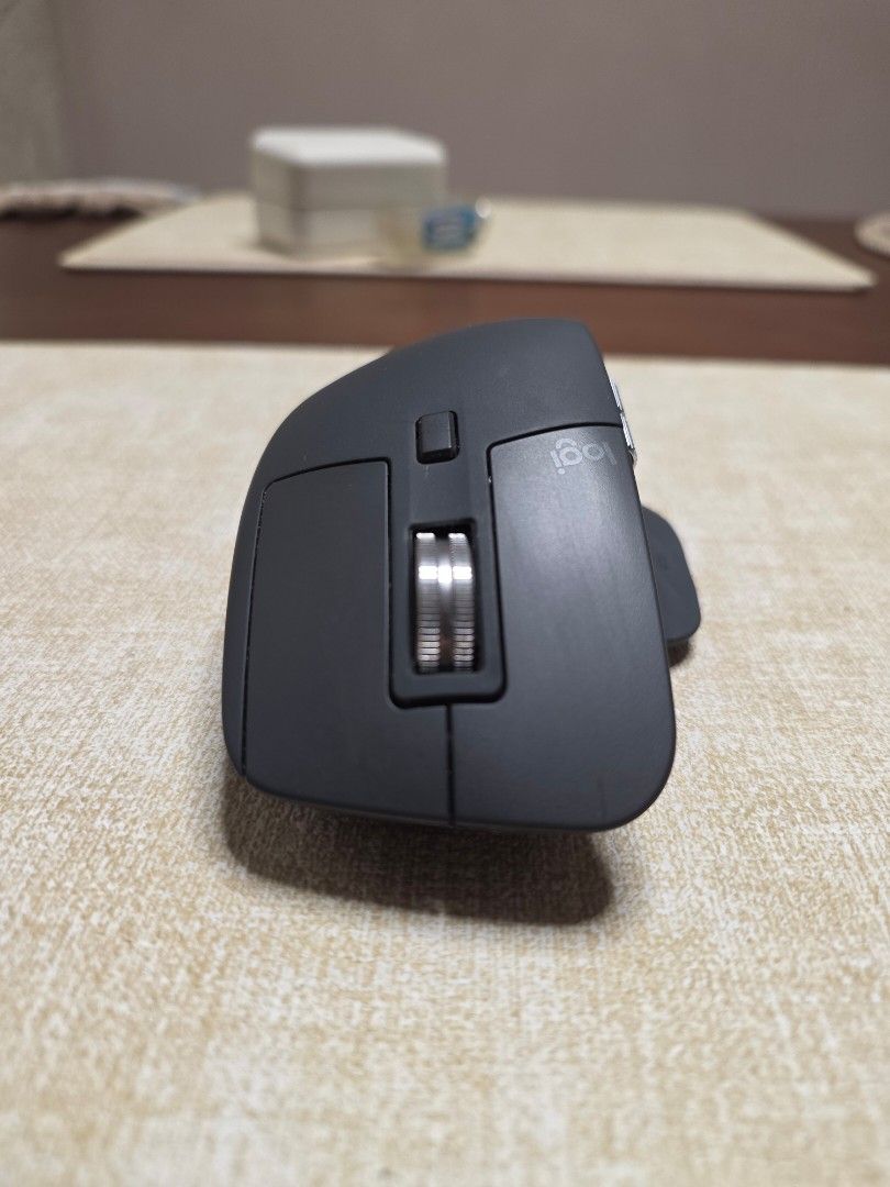 Logitech MX Master 3S (Graphite) – 100% Functionality, Great Condition470434919283445764