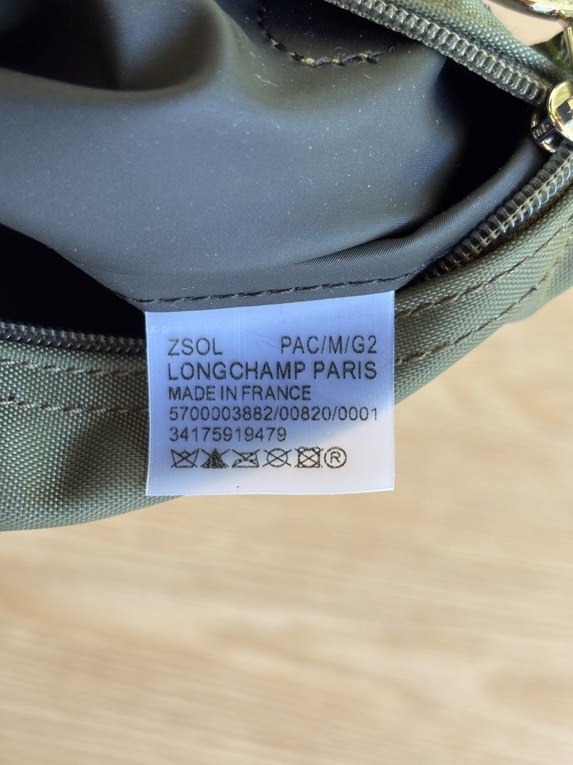 Long champ le pliage mini bag (Category: Luxury Bags & Wallets) located in Davao. Submitted by hippiehappy420 (Listing ID 1441163776, Image 3). Description: Long champ mini bag Excellent condition We ship nationwide Negotiable price .