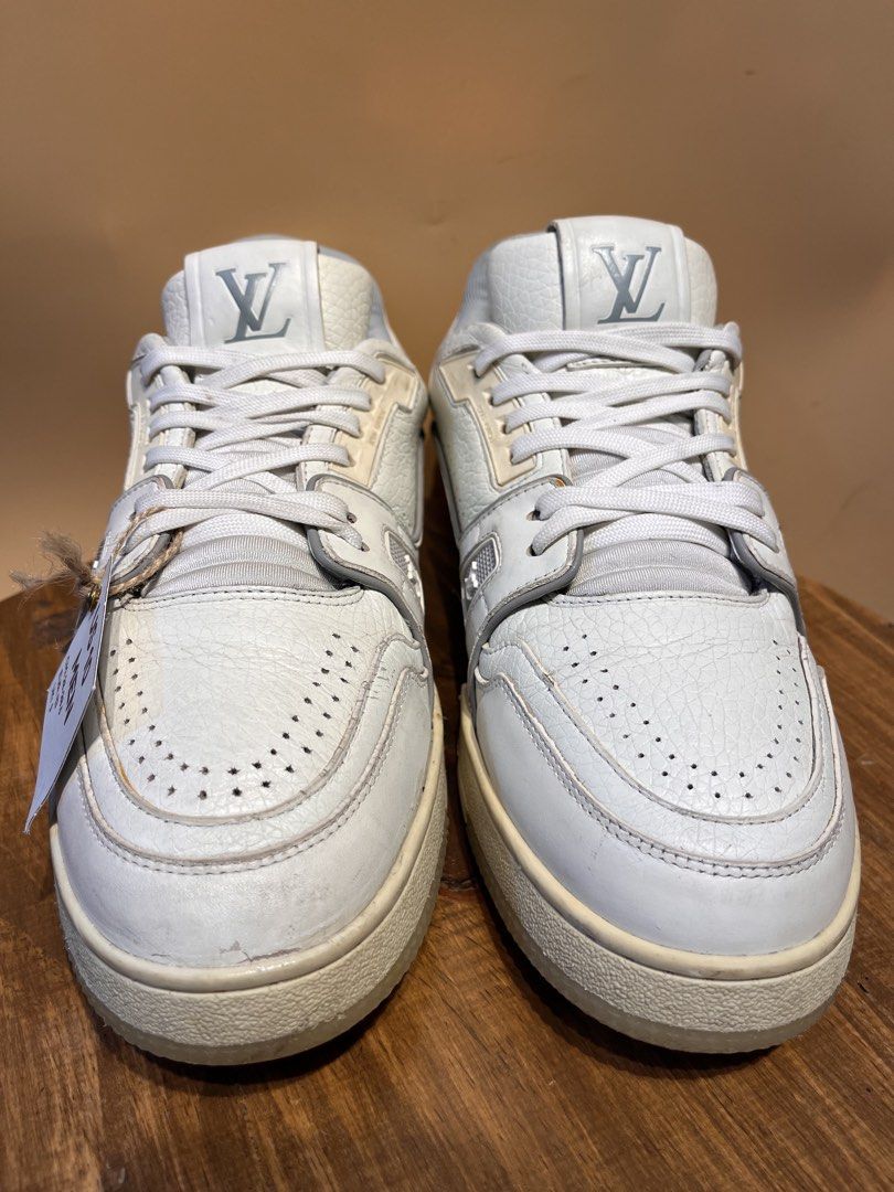 LOUIS VUITTON TRAINERS (Category: Sneakers) located in Baguio. Submitted by hajukim_lux (Listing ID 1441375957, Image 2). Description: 📌PLUS SF OUTSIDE BAGUIO 📌DM ME FOR MORE INFO • VISIT OUR PHYSICAL STORE @ 208 SKYWORLD BAGUIO CITY BENGUET. 📌WE ARE OPEN DAILY 9:30 - 7:00 PM SEE YOU 🔥❤️.