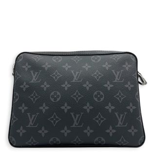 (Category: ) located in . Submitted by carousellluxury (Listing ID 1432098344, Image 1). Description: .