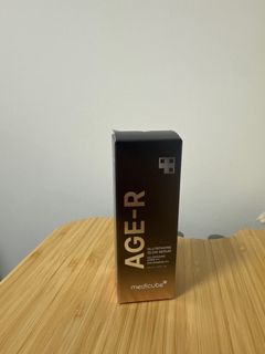 （分類：）位於 。 由 luxtogohk 提交（商品編號 1441333731，圖片 1）。簡介： 。