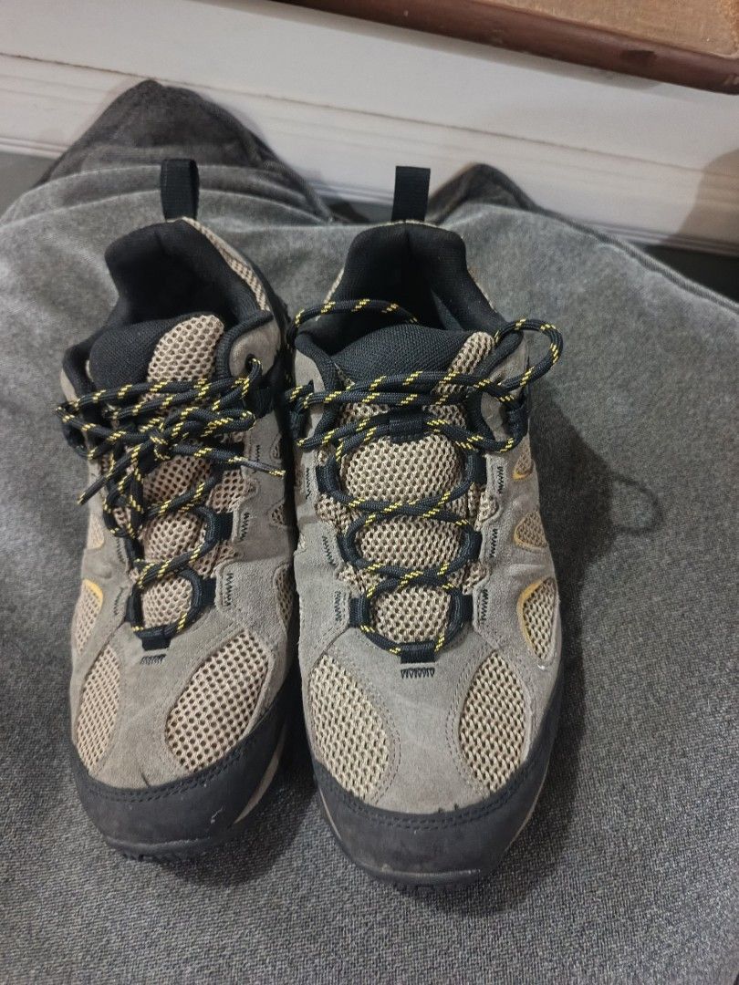 Merrell Men's Hiking Shoes (Category: Sneakers) located in Manila. Submitted by cayaowilfr59065 (Listing ID 1441377114, Image 2). Description: - Merrell Men's Hiking Shoes - Color: Tan and Black - Closure: Lace-up - Features: Durable sole with excellent grip - Ideal for: Trails and outdoor adventures - Ready for your next hike!.