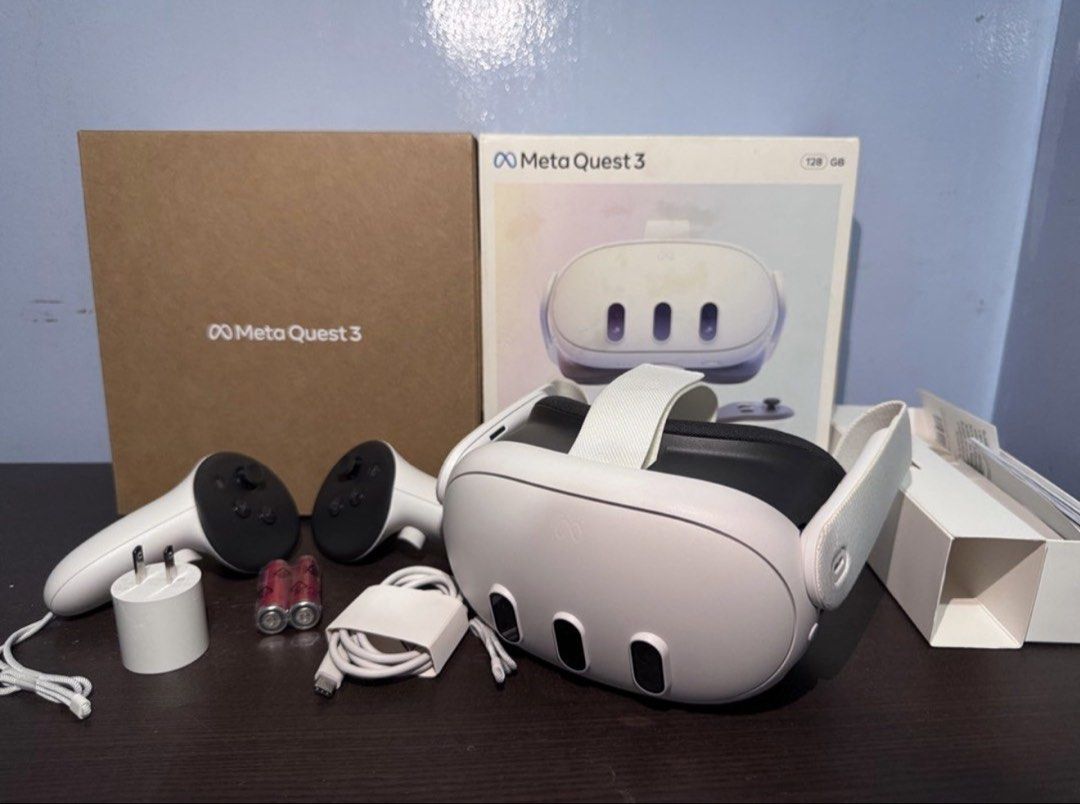 Meta Quest 3 128GB (Category: Virtual Reality) located in Singapore. Submitted by swiftclouds (Listing ID 1441296031, Image 1). Description: Selling my Meta Quest 3 128GB - fully functional, very well taken care of, and complete with accessories. Features & Condition: • Bought in the US: Last 2024 • No issues, working perfectly • 2 Original Controllers included • 2 Batteries included (Free) • Fully tested and ready to use.