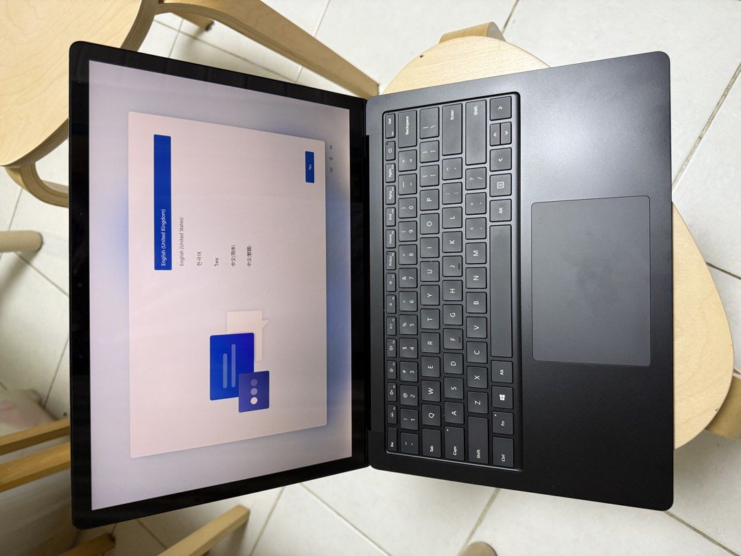 Microsoft Surface Laptop - Black470397536594841602