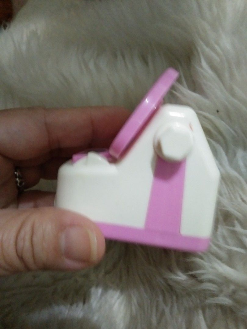 Mini cash register pink (Category: Office & Business Technology) located in Quezon City. Submitted by eidorableshop (Listing ID 1441261282, Image 3). Description: .