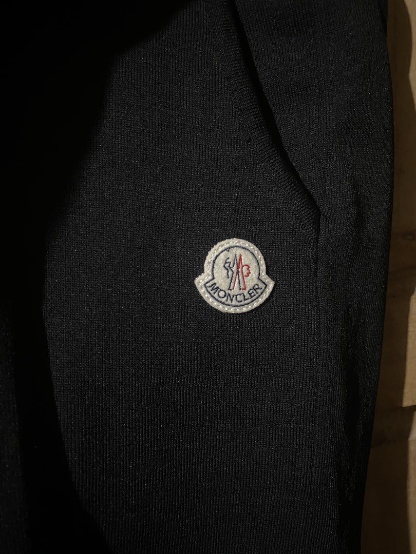 Moncler Black Sweat Shorts Size M (Category: Shorts) located in Daet. Submitted by leithrift (Listing ID 1441303411, Image 3). Description: Moncler sweat shorts in black. Size M. Features the iconic Moncler logo patch on the left leg. Also has a small pocket on the back right. Drawstring waist for adjustable fit. Nice detailing on the lower legs..