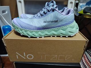 （分類：）位於 。 由 jonowolf 提交（商品編號 1441290513，圖片 1）。簡介： 。