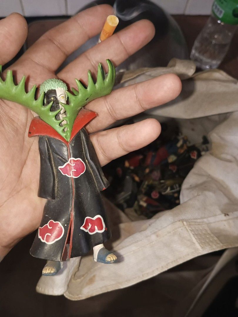 Naruto action figur 31 pcs yan mga boss (Category: Figurines & Statues) located in Caloocan City. Submitted by Thrift1992 (Listing ID 1441345783, Image 1). Description: 32 , 33 pcs yan mga boss pm nyo ko pwede take all..