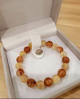 (Category: ) located in . Submitted by crystalogy_cs (Listing ID 1441194152, Image 1). Description: .