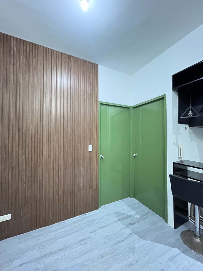 (Category: ) located in . Submitted by mvsupplies (Listing ID 1441200987, Image 1). Description: .