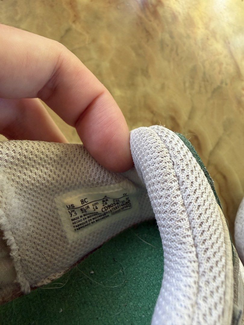 Nike Air Jordan for kids (Category: Babies & Kids Fashion) located in Davao. Submitted by hi_everythingmustgo (Listing ID 1441289000, Image 3). Description: Nike Air Jordan for Kids Size: 8C Needs cleaning only but no significant flaws .