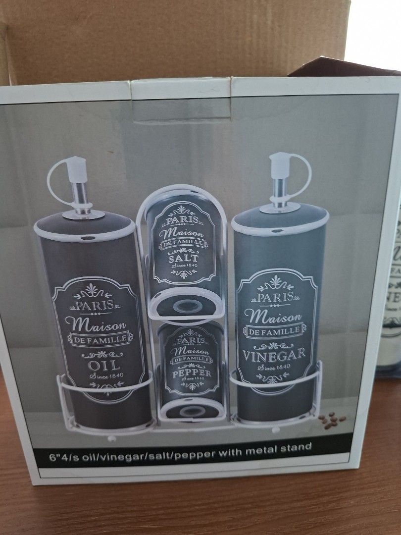 Oil vinegar salt pepper container holder470106083081605121
