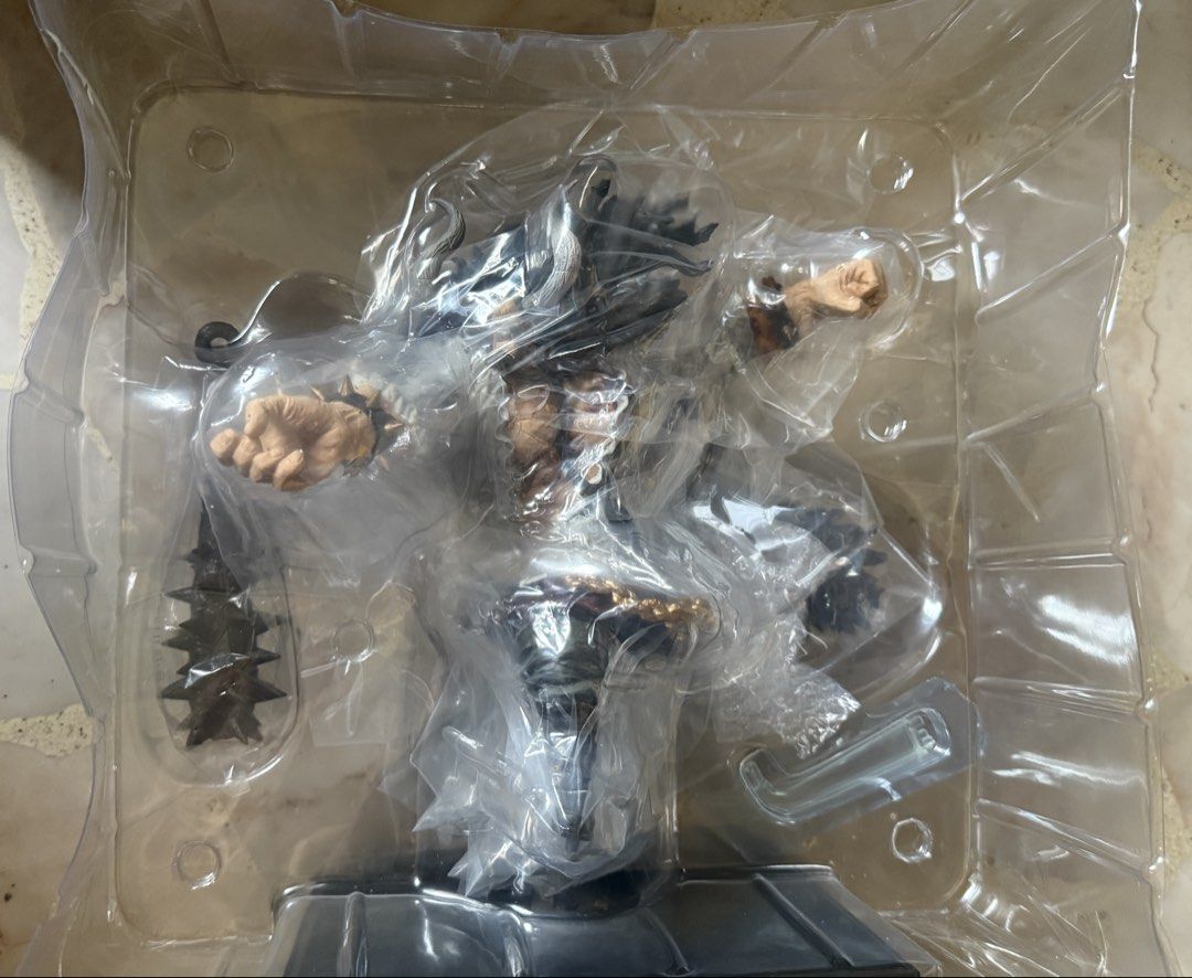 One Piece Kaido The Four Emperors Figure Bandai Ichiban Kuji (Category: Toy Figures) located in Singapore. Submitted by mazpanda (Listing ID 1441268929, Image 2). Description: - One Piece Kaido Figure - Ichiban Kuji 'Best of Omnibus' A Prize - Detailed sculpt of the Emperor of the Sea - Comes in original box - Ideal for collectors and One Piece enthusiasts.