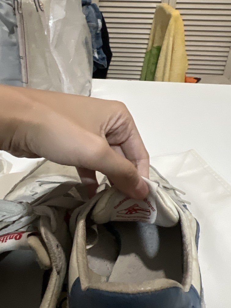 Onitsuka (Category: Sneakers) located in Makati City. Submitted by anda_ (Listing ID 1441336859, Image 3). Description: .
