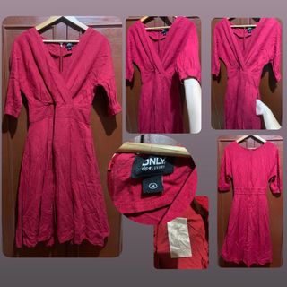 (Category: ) located in . Submitted by candyloved.luxe (Listing ID 1441193646, Image 1). Description: .