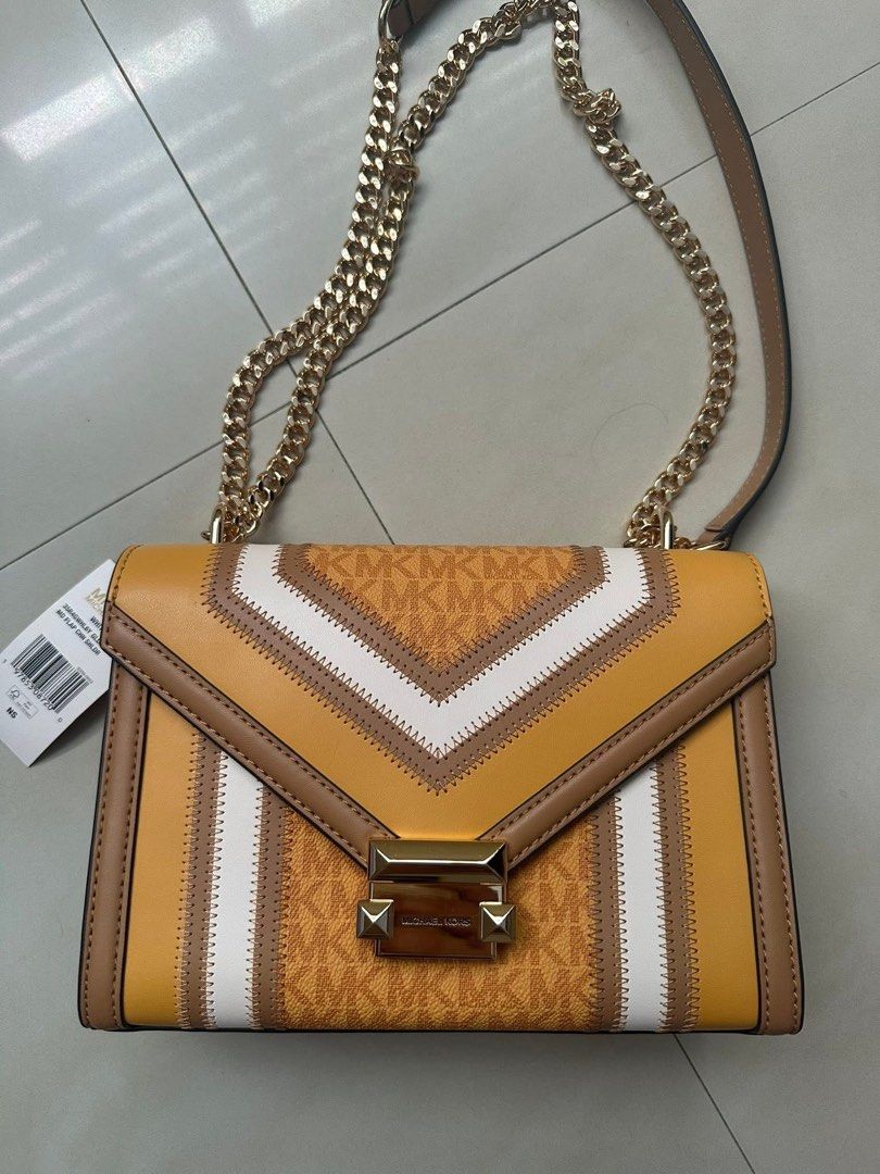 Original Michael Kors bag Brand New (Category: Shoulder Bags) located in Santo Tomas. Submitted by chinaras (Listing ID 1441203200, Image 1). Description: 💯 original US bought Srp $598 New With tag only Free generic dustbag Last price 📍Sto Tomas Batangas.