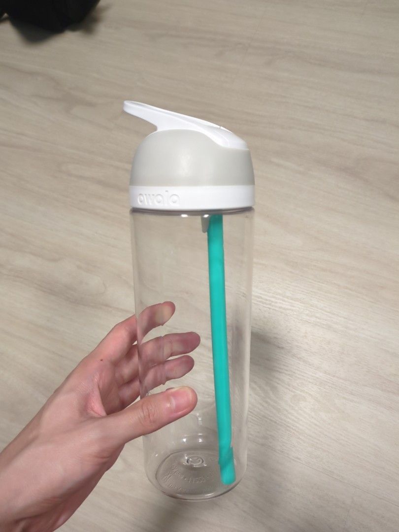 Owala water bottle470361488585533440