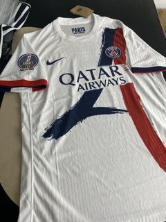(Category: ) located in . Submitted by calcio_sport_jersey (Listing ID 1441367852, Image 1). Description: .