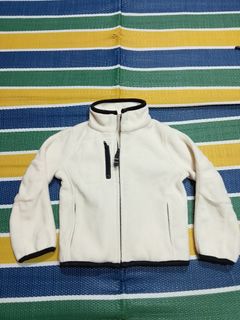 (Category: ) located in . Submitted by zero2mthrift (Listing ID 1441213443, Image 1). Description: .