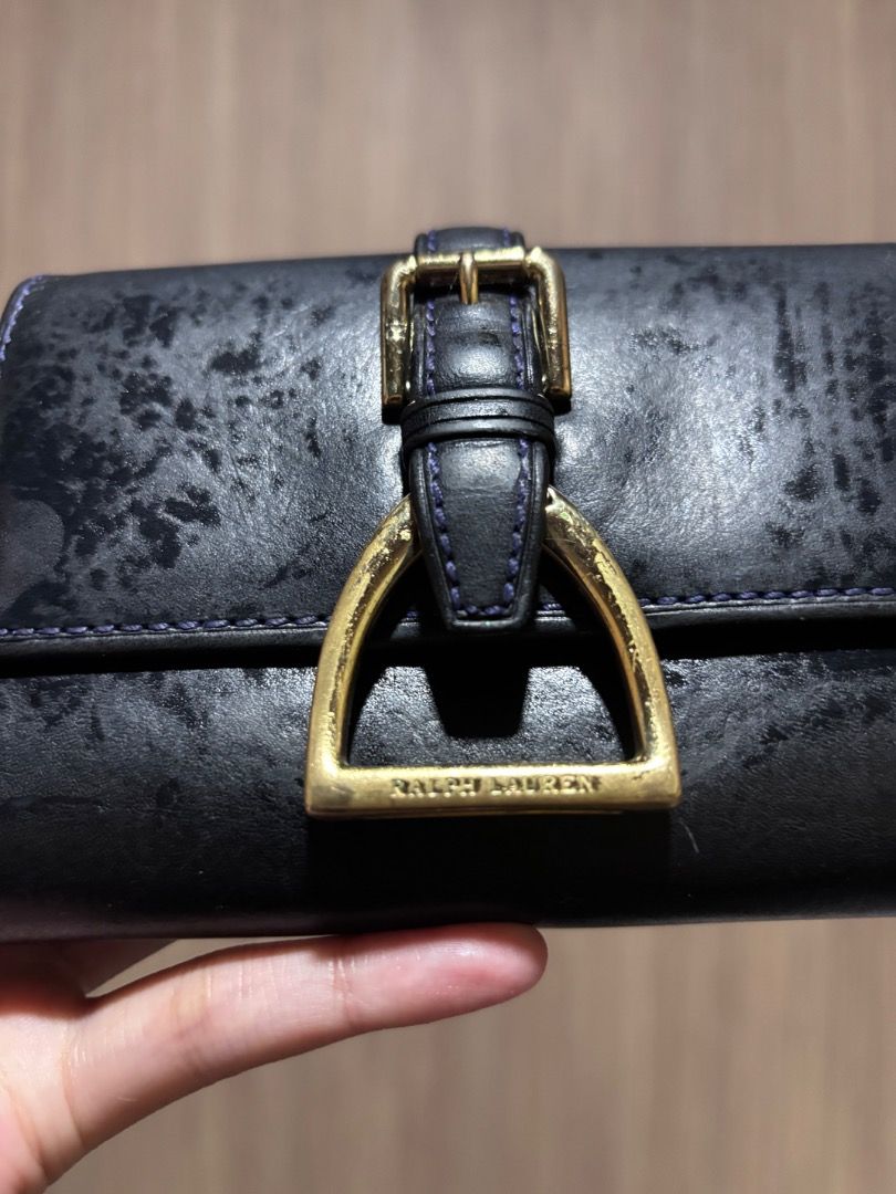 Ralph Lauren Wallet for sale (Category: Luxury Bags & Wallets) located in Baguio. Submitted by domss_ (Listing ID 1441310694, Image 2). Description: Bought this here sa isang seller na hindi marunong mag send ng details. 💀 Brand: Ralph Lauren With minimal flaws purple stitches not sure if legit. 850 na lang. .