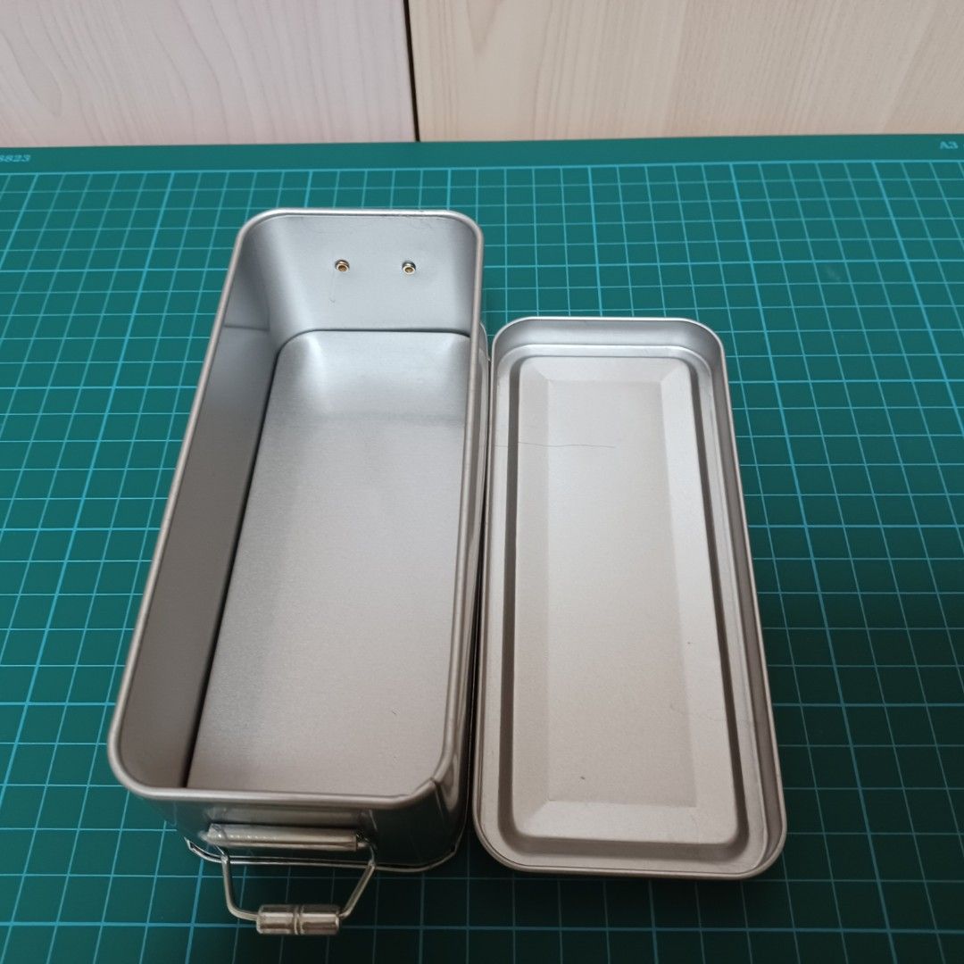 Rectangular Metal Storage Box with Hinged Lid470719949209620483
