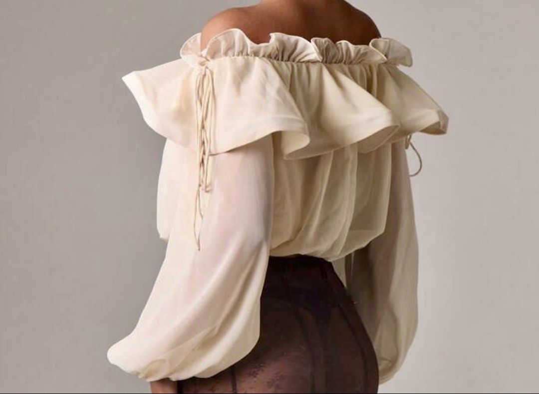 Ruffle Off Shoulder Long Sleeve Tie Top Elegant Puff (Category: Longsleeves) located in Davao. Submitted by _manuella (Listing ID 1441167563, Image 2). Description: - Small to Medium - NEVER BEEN USED - newly bought.