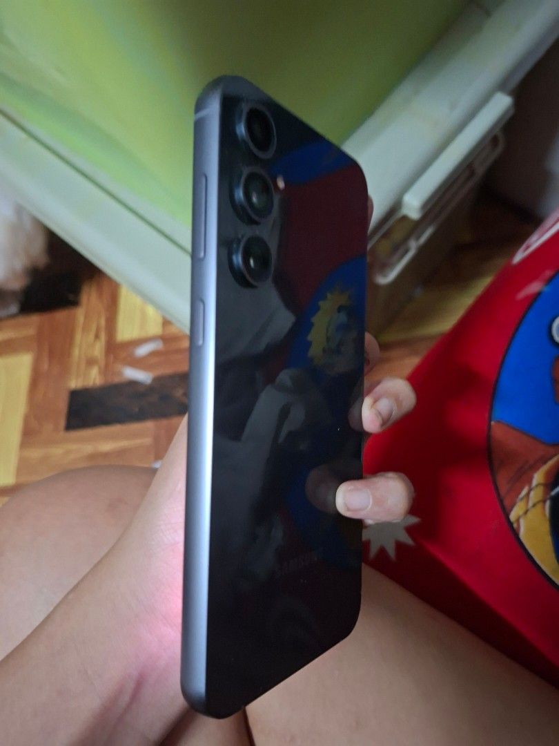 Samsung S23 fe (Category: Samsung) located in Caloocan City. Submitted by krisseljoy26027 (Listing ID 1441340314, Image 1). Description: i am selling my S23 fe super kinis 256 na sya and 5G na din po.