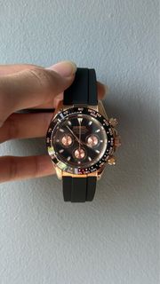 (Category: ) located in . Submitted by sctimepieces.co (Listing ID 1441260682, Image 1). Description: .