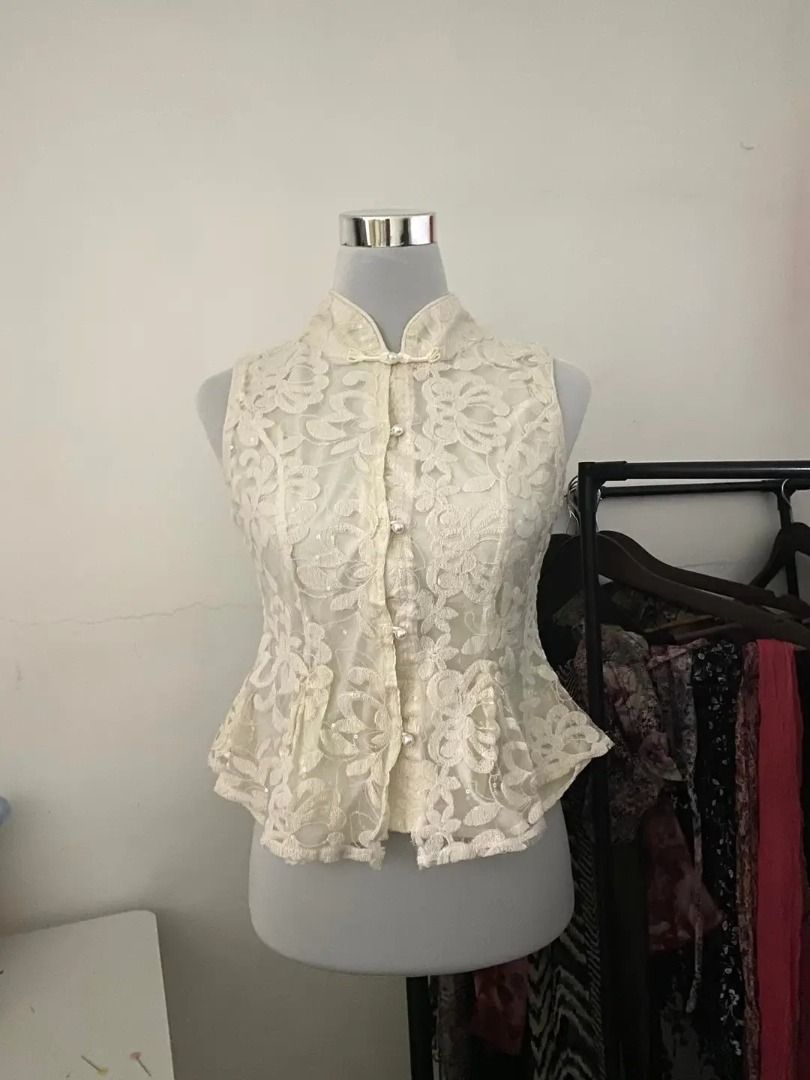 Sequined qipao lace top (Category: Blouses) located in Bacoor. Submitted by venusinfur.ph (Listing ID 1441161585, Image 1). Description: • sequined with lace details.