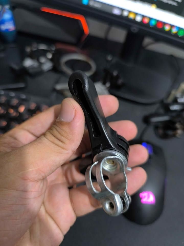 Shimano FD Friction Shifter (Category: Bicycles) located in Santa Rosa. Submitted by skatesushi (Listing ID 1441280763, Image 2). Description: - Shimano FD Friction Shifter - Plastic lever is intact - Like New - Still functional, no issues - Sold as is.