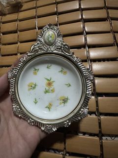 (Category: ) located in . Submitted by queens.collections (Listing ID 1441173364, Image 1). Description: .