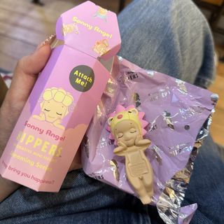 (Category: ) located in . Submitted by ryiaaa (Listing ID 1441229636, Image 1). Description: .