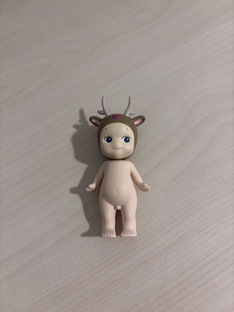 Sonny Angel Reindeer Figure (Category: Designer & Blind Box Toys) located in Singapore. Submitted by pinpinspider (Listing ID 1441333318, Image 1). Description: Displayed for a while then stored in cupboard $10 Pm if int :).
