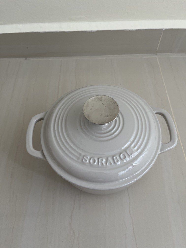 Sorabol enamel cast iron pot470217944854046720