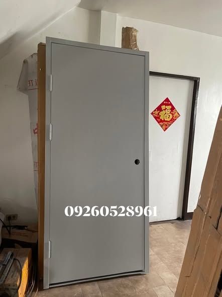 steel door plain (Category: Locks, Doors & Gates) located in Caloocan City. Submitted by vttsteeldoor-chelle (Listing ID 1441220211, Image 3). Description: VTT Steel Door-Plain With Jamb(2x4) 600/700/800/900/1000x2100mm Thickness 50mm Powder coated gray finish honeycomb insulation with 3pcs Heavy duty flag hinge 6pcs expansion bolt, rubber door seal Withdoorknob 2 hrs fire rated ready to install pick up or deliver lalamove/trucking Warehouse-Boca