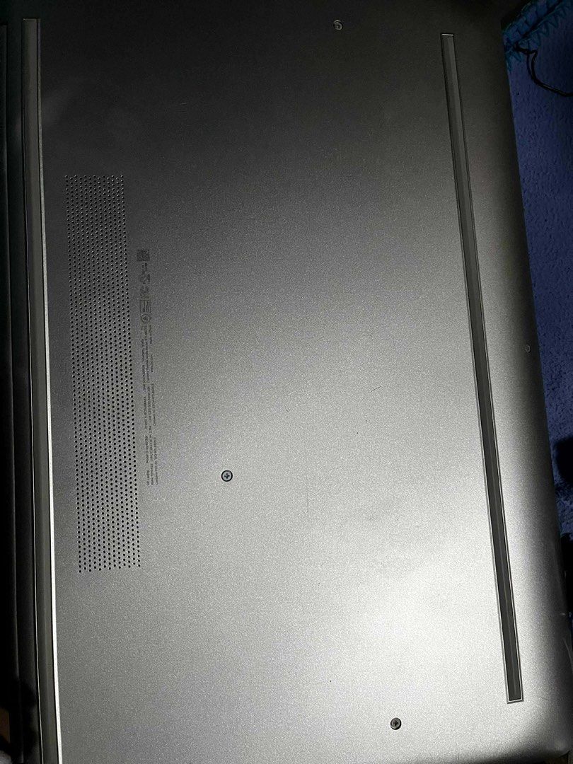still nego HP 17‑by4013dx (Category: Laptops & Notebooks) located in Manila. Submitted by everythingbyseline (Listing ID 1441276149, Image 3). Description: HP 17‑by4013dx * Processor: Intel 11th Gen Core i3-1115G4 (2 cores) — base 3.0 GHz, Turbo up to ~4.1 GHz. * Memory (RAM): 8 GB DDR4-2666 (1 × 8GB) * Storage: 256 GB SSD (NVMe / PCIe) * Display: 17.3″ diagonal, HD+ resolution (1600 × 900), non-touch, BrightView. * Graphics: Integrated Intel UHD