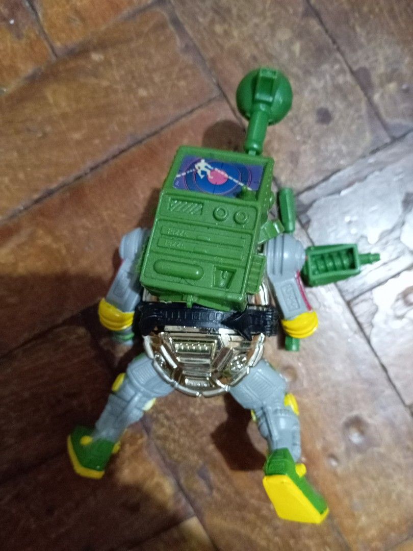 TMNT Metal head (Category: Figurines & Statues) located in Manila. Submitted by johnhunte48138 (Listing ID 1441218534, Image 2). Description: 💯 Complete as is .