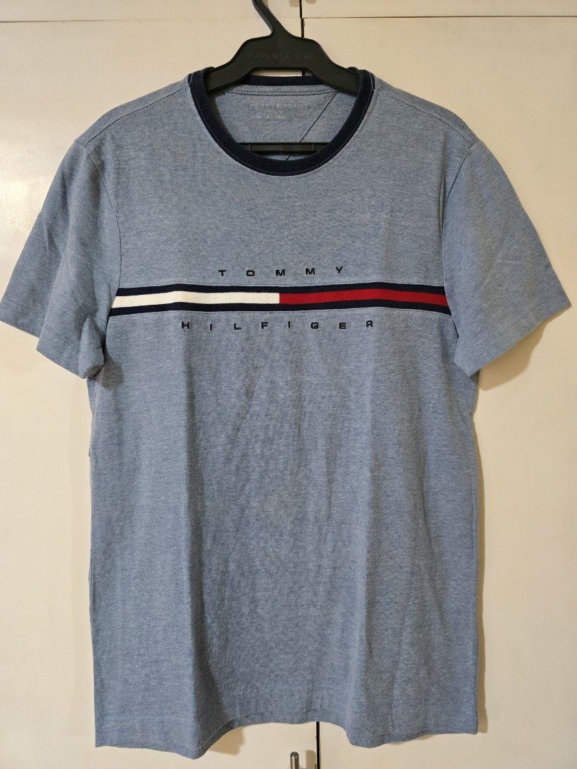 Tommy Hilfiger logo shirt - Size S (Category: Tshirts & Polo Shirts ) located in Antipolo. Submitted by teej19 (Listing ID 1441159390, Image 1). Description: 19 x 26 excellent condition.