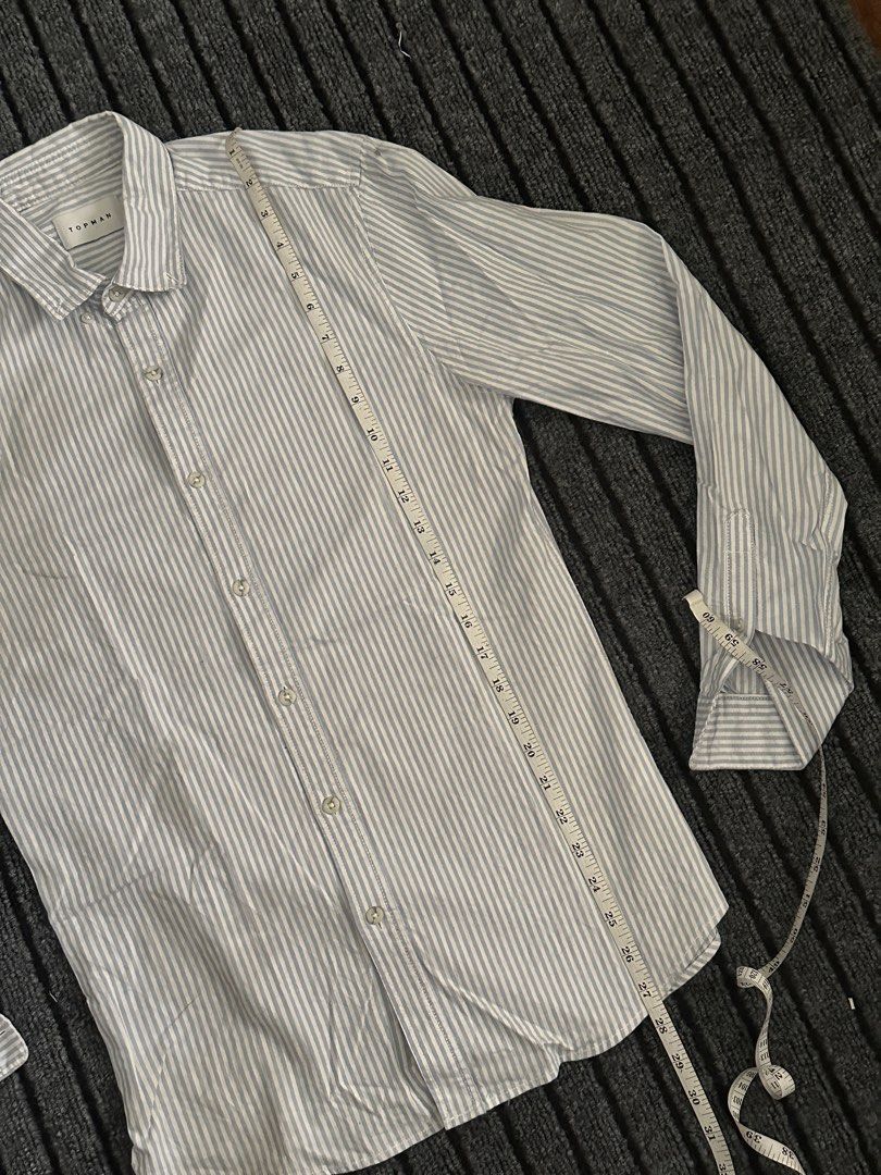 Topman Longsleeves Polo (Category: Tshirts & Polo Shirts ) located in Pasig City. Submitted by kiarrawr (Listing ID 1441194597, Image 3). Description: - 9/10 condition - seldom used - small on tag length: 27” Width: 18”.