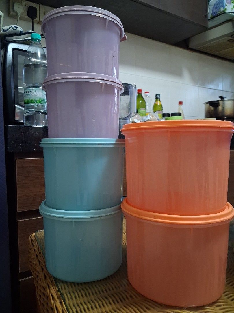 Tupperware470106084014172160
