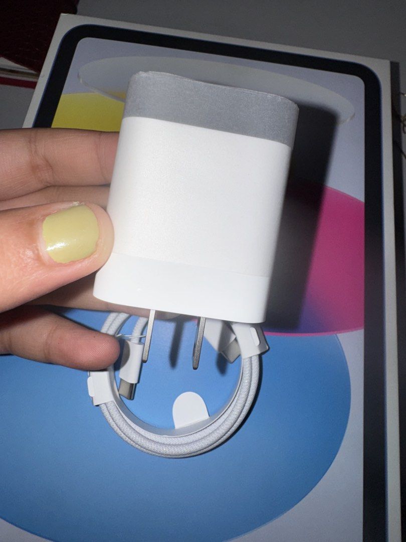 Type C Iphone Charger (Category: Chargers & Cables) located in Manila. Submitted by eyo.iya (Listing ID 1441245446, Image 3). Description: Came from my Ipad 11th Gen A16 Brand new RFS: spare.