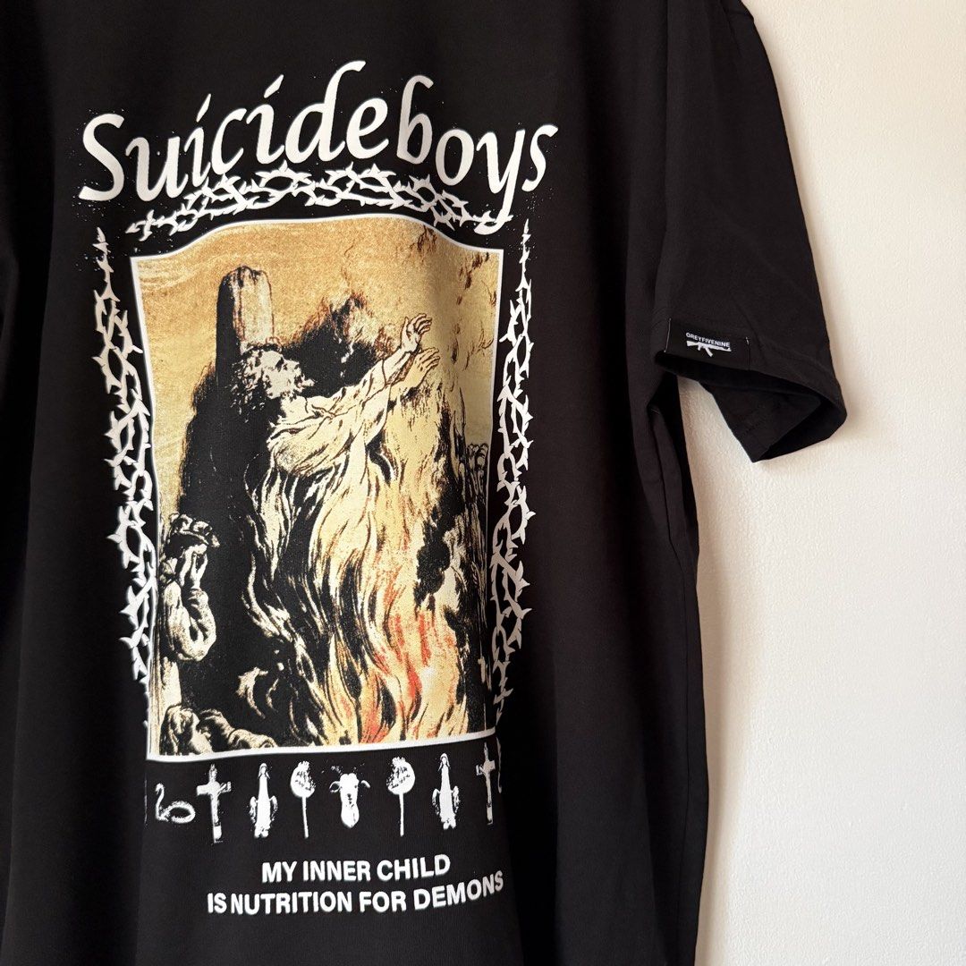 $uicideboy$ G59 Tear it down tee Greyfivenine (Category: Tshirts & Polo Shirts ) located in Orion. Submitted by whoknew.vtg (Listing ID 1441196393, Image 3). Description: Color : Black Size : XL (W26/L30) Price : 4,500 only Suicideboys G59 Merch.