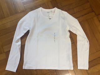 （分類：）位於 。 由 babylemonadee 提交（商品編號 1441305185，圖片 1）。簡介： 。