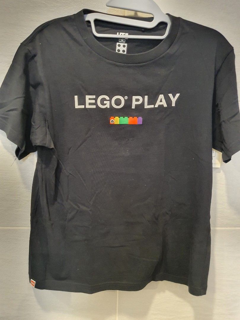Uniqlo lego tee size 150 (Category: Babies & Kids Fashion) located in Taguig. Submitted by supernova888 (Listing ID 1441161468, Image 1). Description: authentic.